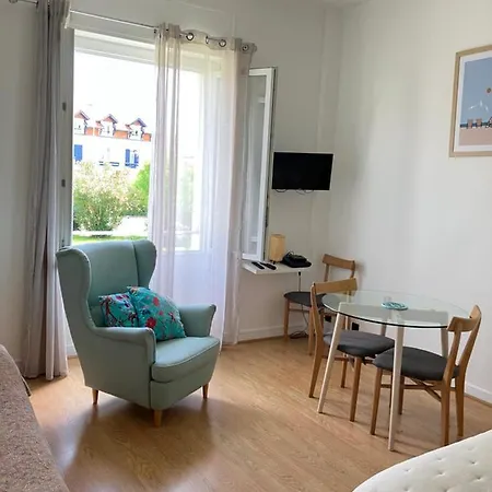 Phare De Regina Golf Apartment